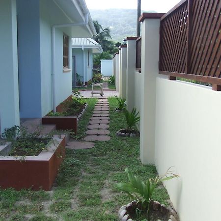 Le Relax Self Catering Apartment La Digue Exterior photo