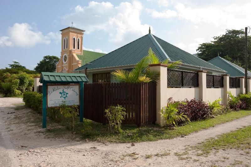 Le Relax Self Catering Apartment La Digue Exterior photo