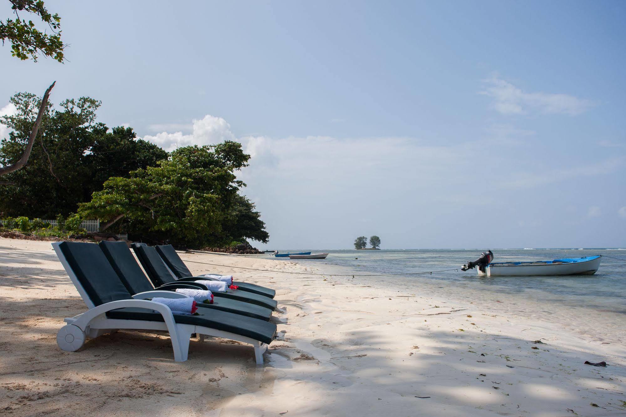 Le Relax Self Catering Apartment La Digue Exterior photo